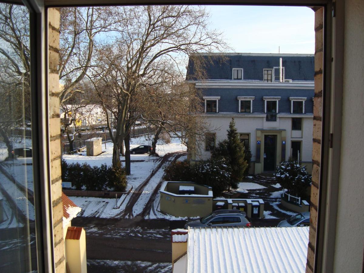 Trothaer Eck * Halle (Saale)